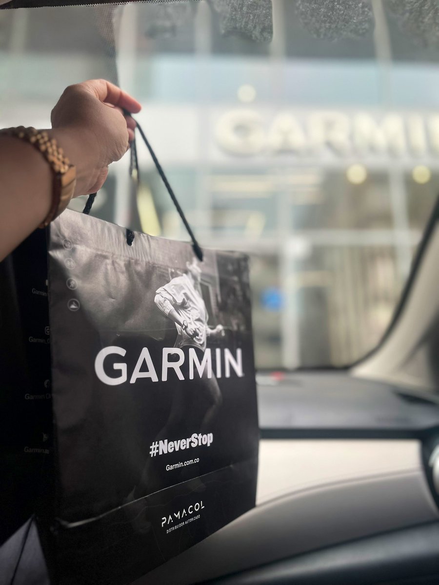 Layngyi's tweet image. 🎁 🎄 ✨