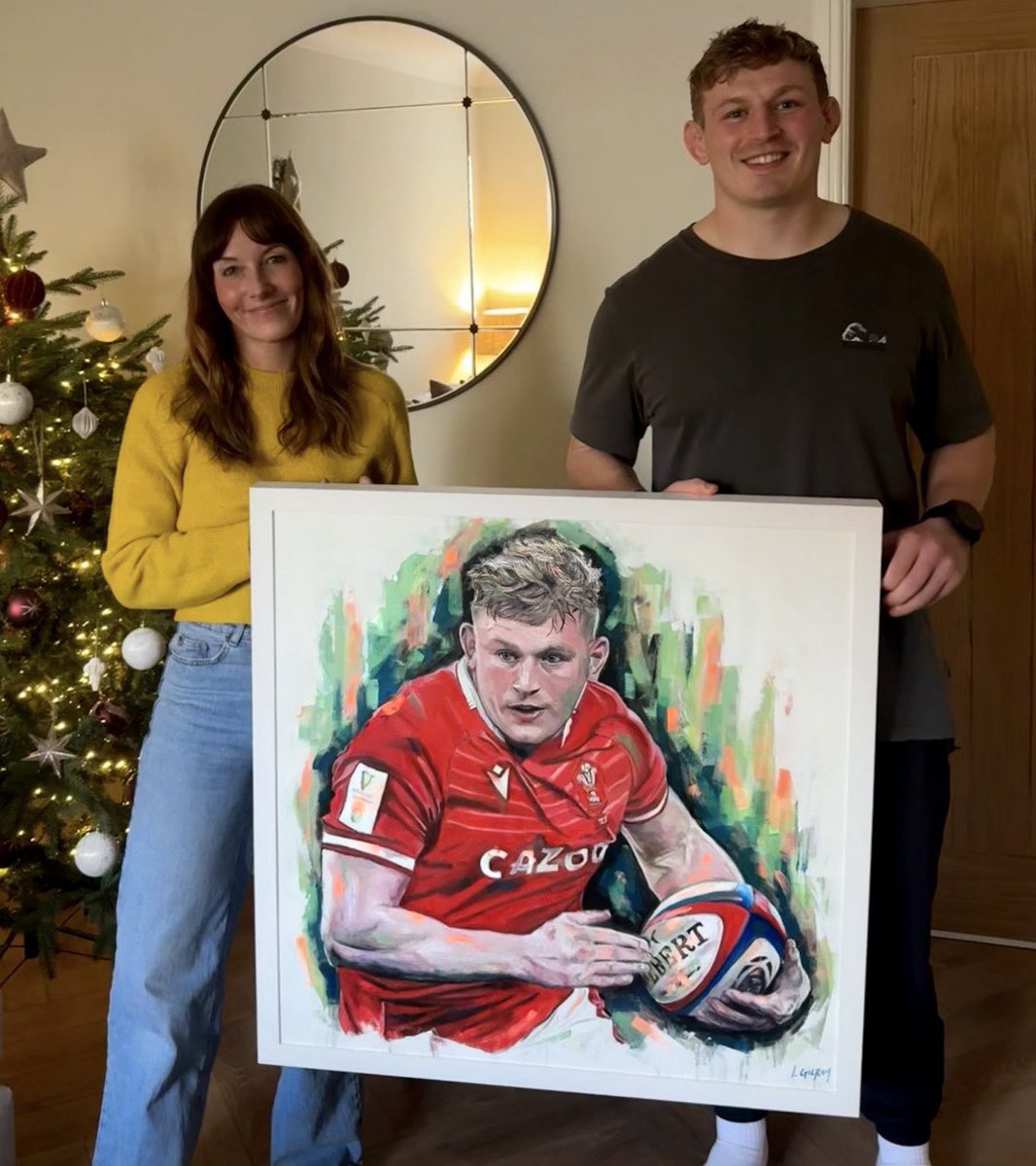 What a trip! It was an absolute honour to meet Wales skipper Jac Morgan. 
Thank you both for inviting us into your lovely home, for being so generous with your time, and for making us feel so welcome.
Congratulations and best wishes on your move to Gloucester x