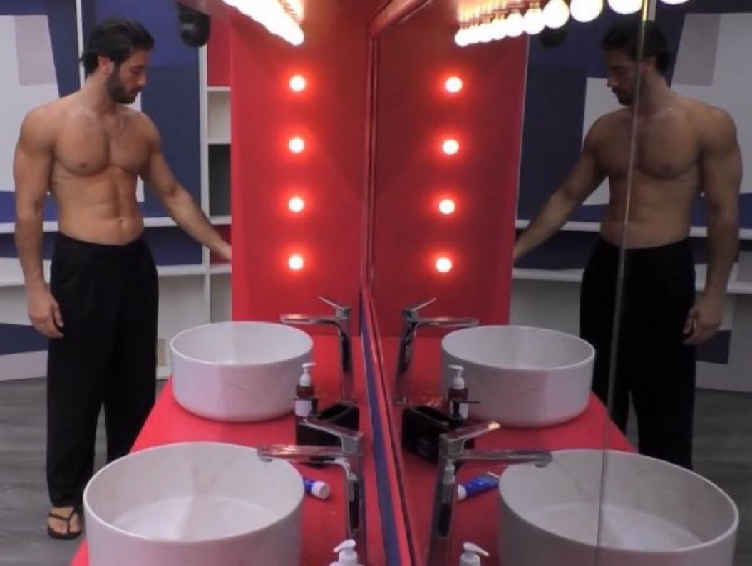 greeeeve's tweet image. lo pretendo