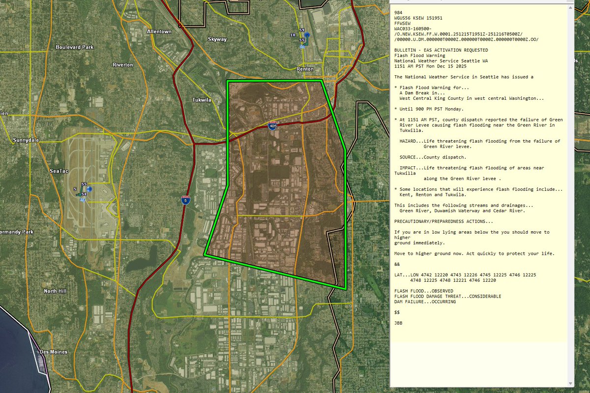 TimLong350's tweet image. Very bad news! Levee failure on the Green River. #wawx