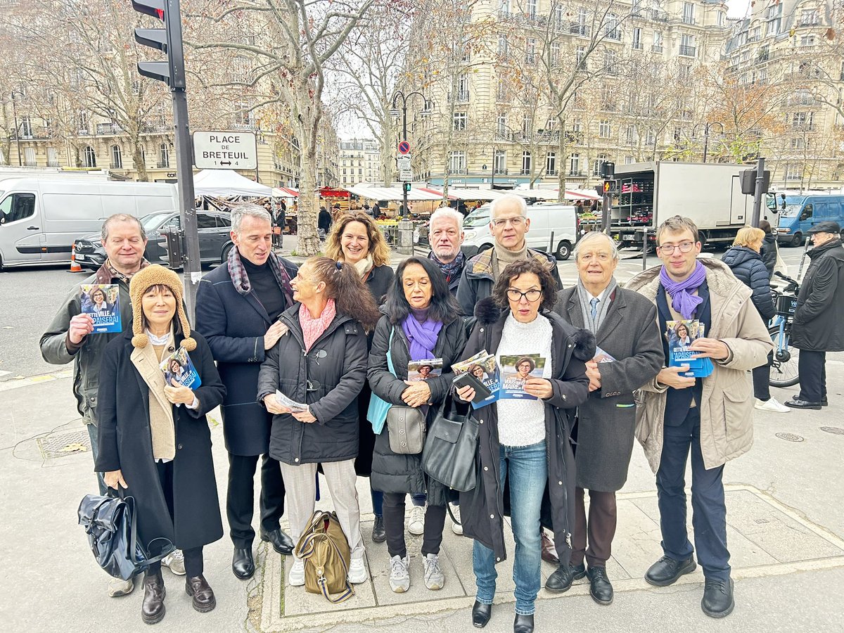 GundermannLouis's tweet image. Du #7e au #15e et dans mon #12e, la semaine dernière fut riche en tractages à la rencontre des #parisiennes et #parisiens.

Une vive inquiétude sur l'évolution de #Paris qui se mue en une vive volonté de #ChangerParis avec @datirachida et @VMontandon !

On continue cette semaine.