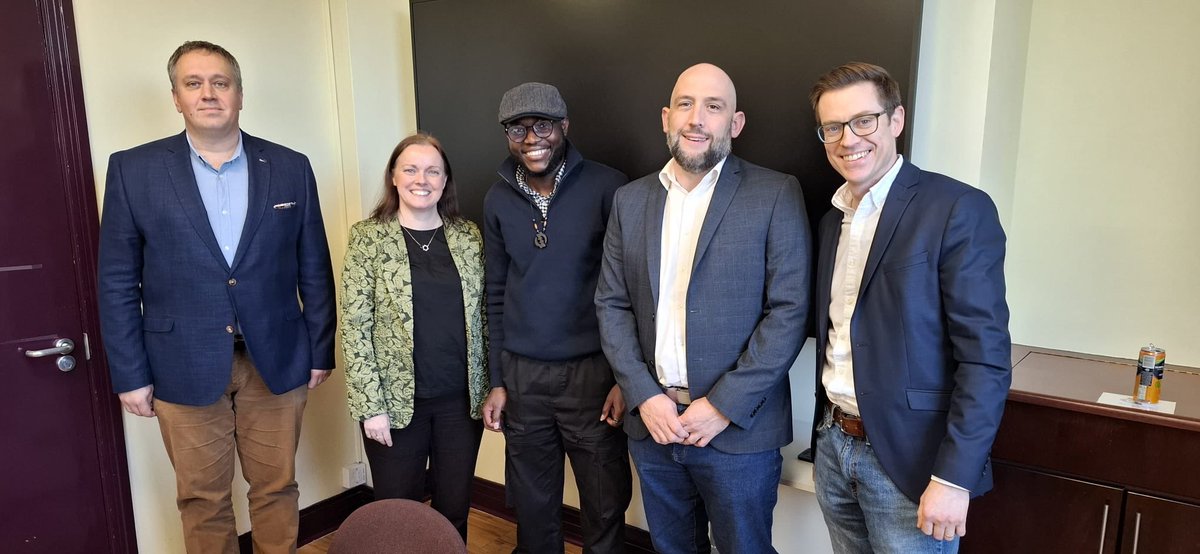 EmmanuelKuffo15's tweet photo. I passed my viva today! V thankful to @milja001 @AShkoporov for such a great discussion &amp; Dr Tabirca for chairing. Thank you to collaborators &amp; colleagues who supported me over the past 4yrs. Big thanks to my supervisors John&amp;Jenn for all their support over the years! I loved it! https://t.co/eT3FhIuid5