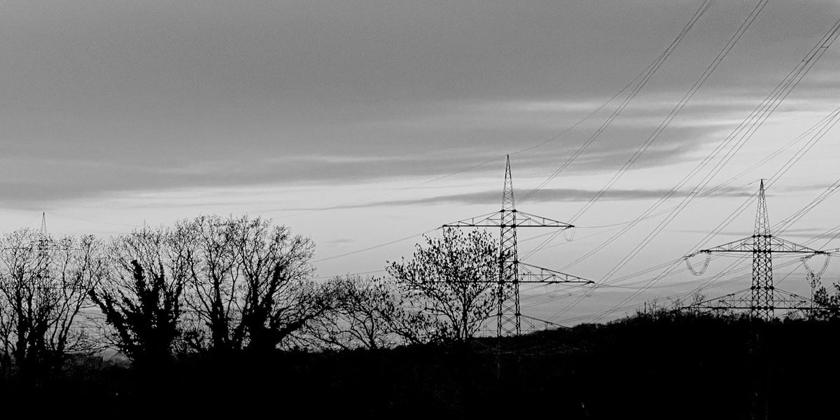 ManouWolff's tweet image. Organic Landscape vs. geometric Technology

#blackandwhitephotography #monochrome #blackandwhite