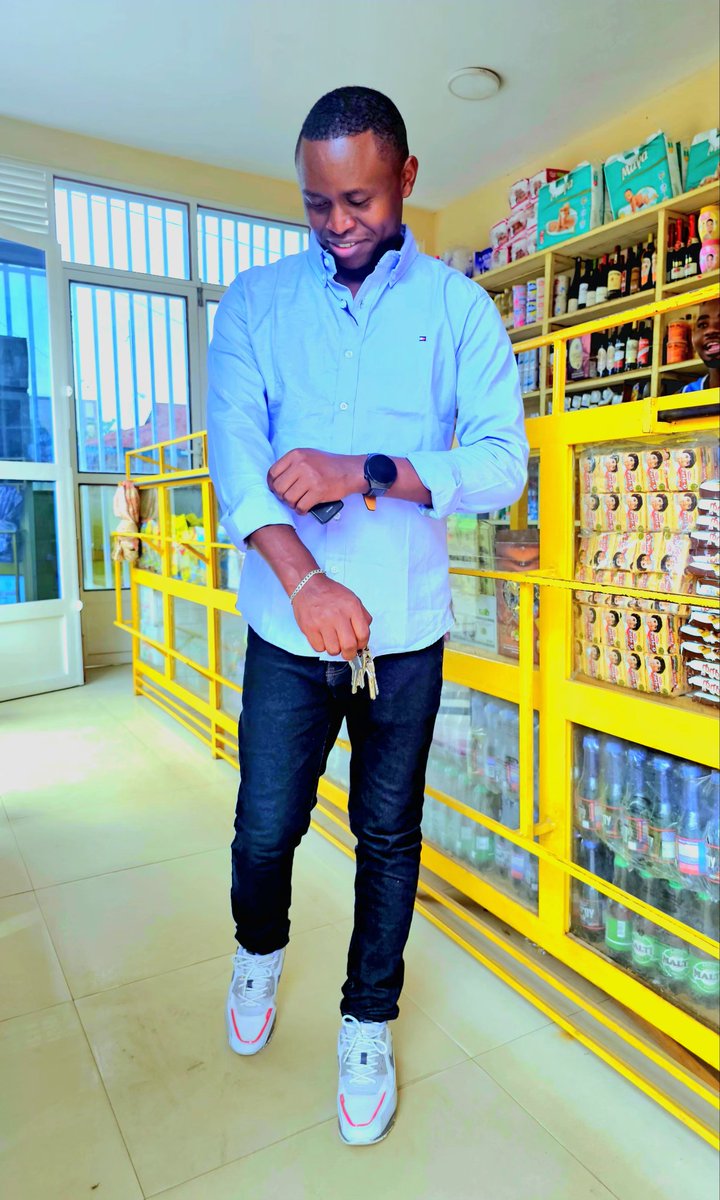 Ericndobezi's tweet photo. I'm my own motivation nobody can hype me like me✌️💪 https://t.co/DwLo0UnVEB