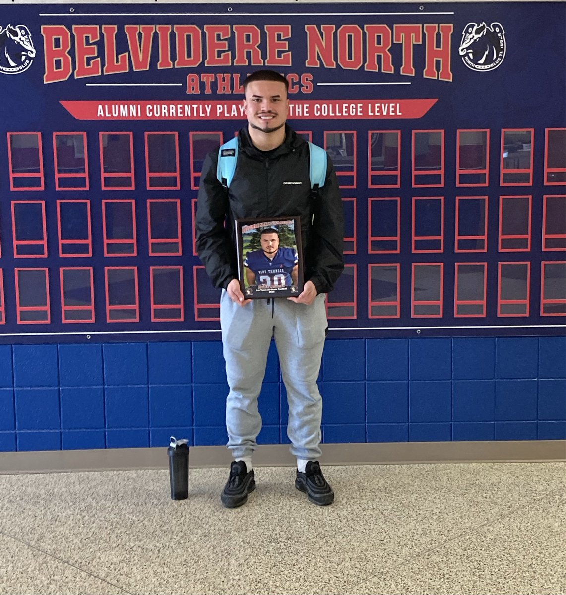 Congratulations to our two newest members of our Wall of Fame!! Ben Bucher and Erick Roman recently earned 1st Team All-State honors in football. Both athletes had an incredible 4 years at North. We look forward to seeing what the next 4 years will bring!