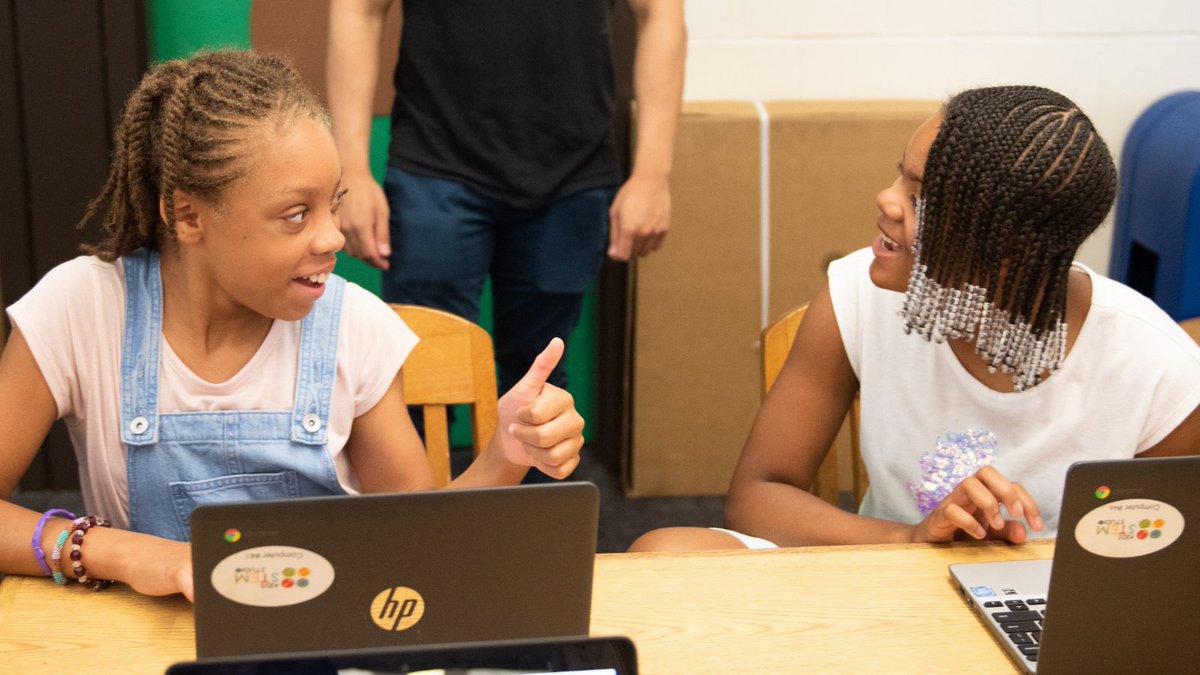 Chicago Public Library tweet media