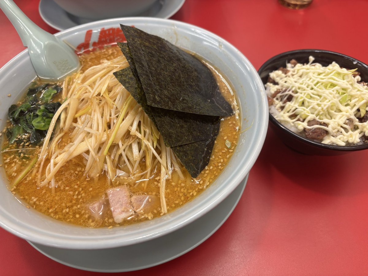 ロード嫌いニキ アゼライン酸20%配合シリーズ NIKIPITA（ニキピタ ）公式サイト