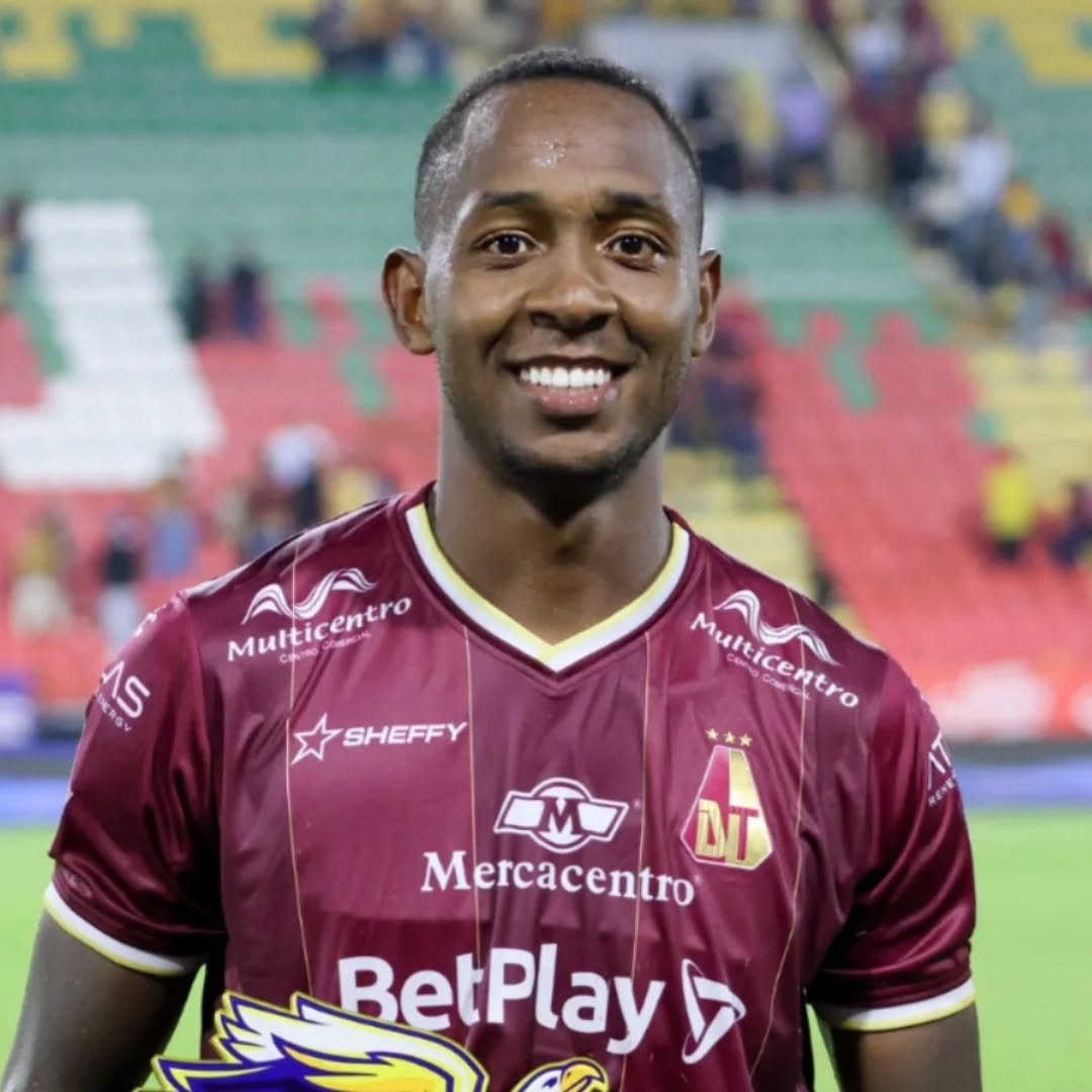 LaTitular.com tweet media