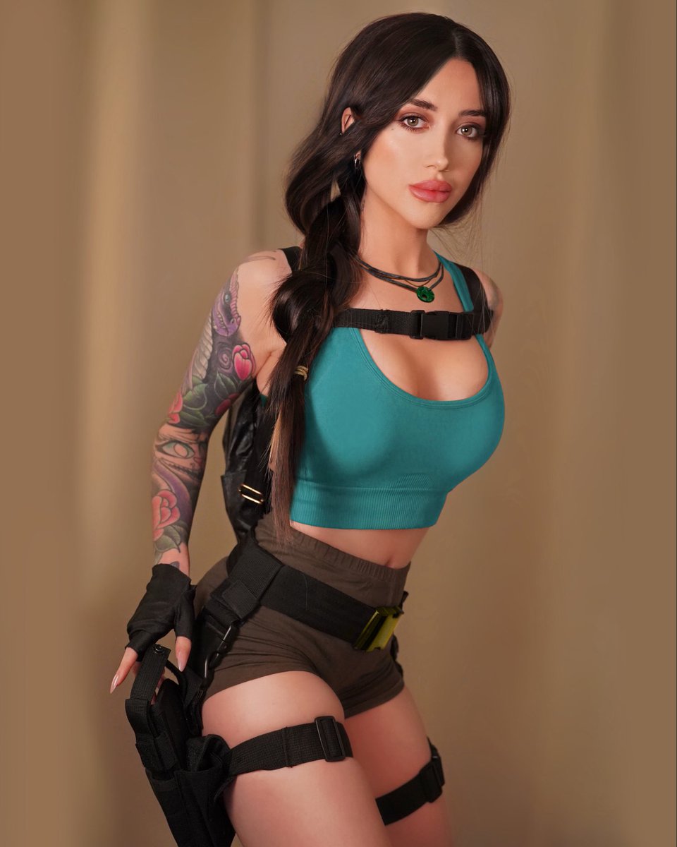LizziLestrange's tweet photo. So hyped for the new Tomb Raider games 🥰 Legacy of Atlantis inspired https://t.co/hvoJU0svaC