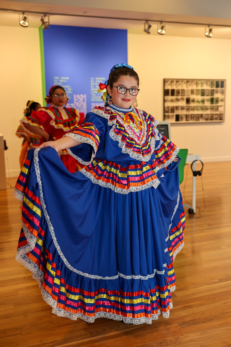 CALSAfamilia's tweet image. Every decision, every initiative, every leader at CALSA is grounded in our commitment to students.
#LeadershipWithHeart #CALSAFamilia #BuildingCommunity #EmpowerTheFuture #LatinoLeadership