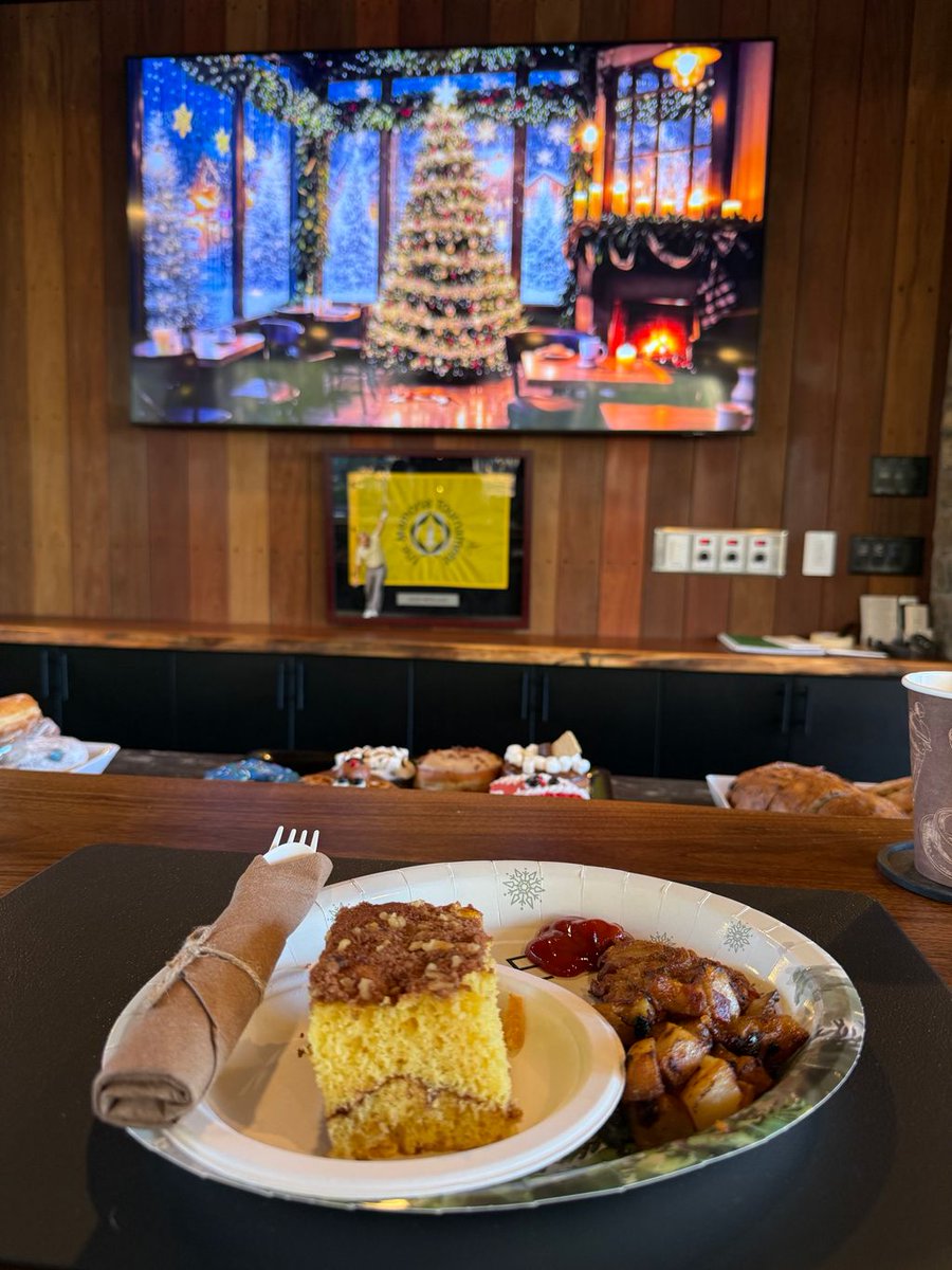 Protectowire's tweet photo. We kicked off the holiday season last Friday morning in our Protectowire Pavillion with a festive Christmas Potluck Breakfast – the perfect way to start the day with delicious dishes and great company! 

#Protectowire #linearheatdetection https://t.co/TNF5kBS3FO