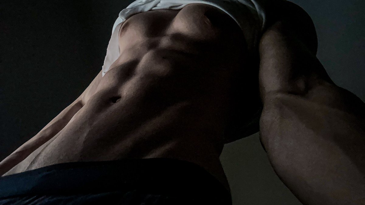 griff (@sleepteaser) on Twitter photo 