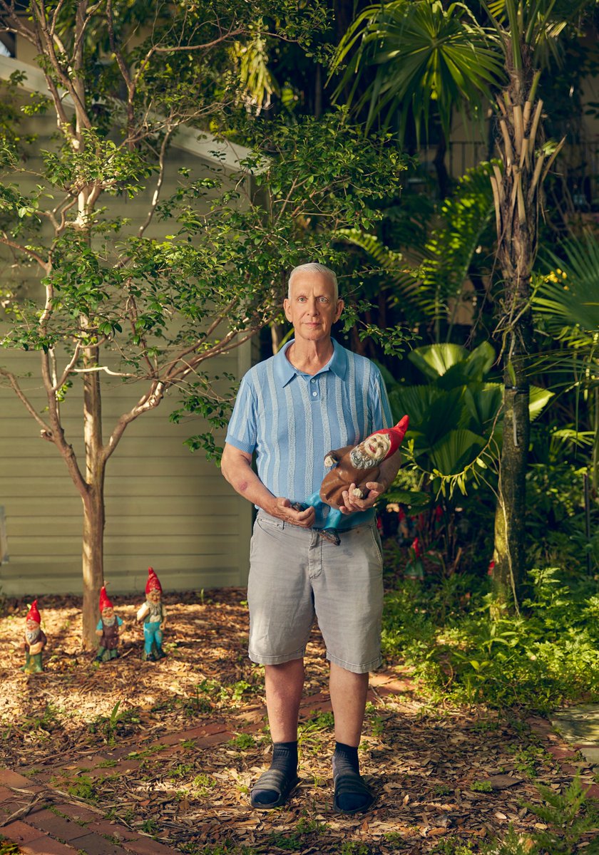 There are not very many men in my life that I put on a pedestal. Chris, my former (land)lord is one of them. He’s humble to the point of correcting me when I call him my landlord, so I just call him my lord. It feels more appropriate. #MiamiBoyfriends