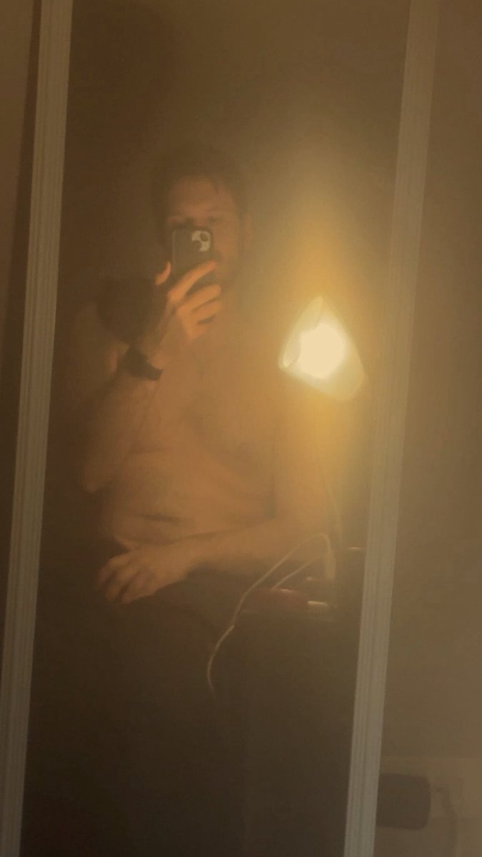 nik0_exe's tweet photo. Not new to NSFW but it’s time to revive this account 

- 25yo
- He/Him 
- Switch (Dom +)
- 6’0 (size kink anyone?)
- Soft + Hard kinks 
- Buyer
- DMs Open

↻/♡ to be mutuals
#nsfwtwt #nsfw #nsfwx #nsfwtwtًً https://t.co/dcCMuxpuFW