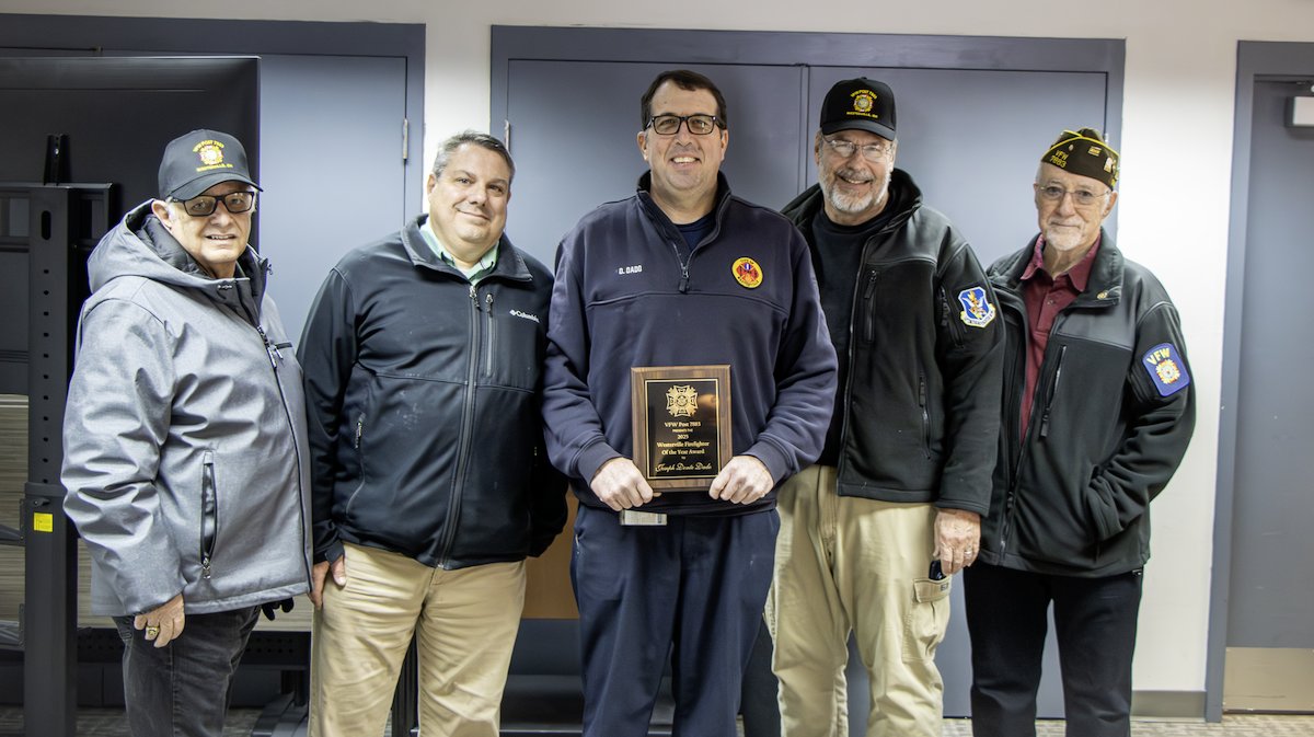 Congratulations to Donte Dado who was named Firefighter of the Year by the Ellis E. Woodrow Memorial Post 7883 in Westerville. Donte, pictured center with members of Post 7883, has served WFD for ~25 years and currently works out of Station 111. Thank you for your service, Donte!
