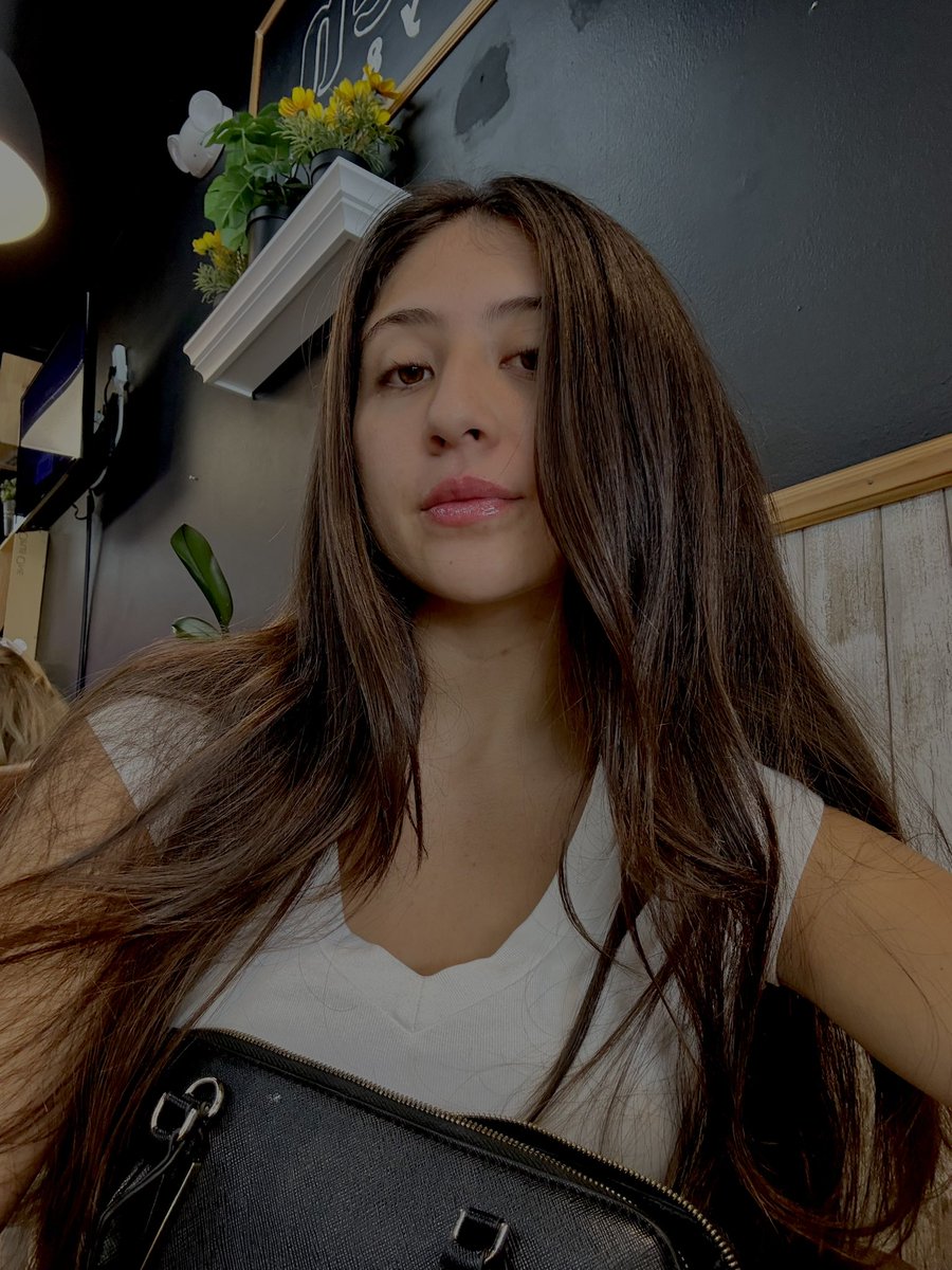 I quit my j*b 8 months ago 
This is my Monday noon as a founder 

→ gym
→ quick dinner 
→ write X posts 
→ back to building 

Not because I have to.
Because I get to.