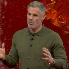 جيمي كاراغير: لا أتوقع أن يلعب محمد صلاح مع ليفربول الموسم المقبل، الأمر الأهم بالنسبة لي هو؛ هل سنرى صلاح من الآن وحتى نهاية الموسم؟ الآن، نعلم أنه سيشارك في كأس الأمم الأفريقية، والتي ستنتهي في منتصف يناير.. لن ينتقل صلاح من ليفربول إلى برشلونة أو ريال مدريد، لقد ذكرت دوري روشن السعودي فقط 