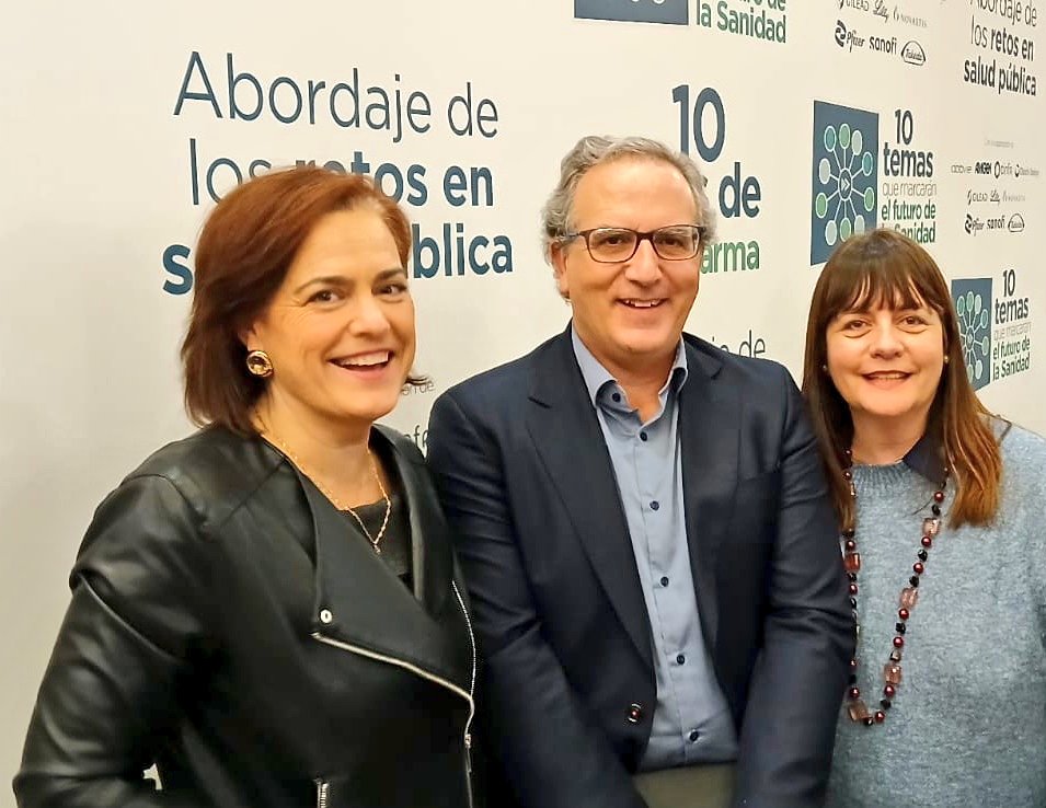 Felicidades a <a href="/diariofarma/">diariofarma</a> por el éxito de sus 10 encuentros sobre diversos retos de una Sanidad Sostenible. Hoy en el <a href="/CSIC/">CSIC</a> sobre #SaludPública.