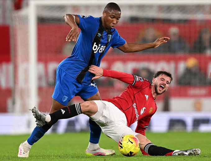 استغرق الأمر من بورنموث 29 دقيقة لتسجيل أول محاولة على المرمى في ملعب أولد ترافورد، بينما سدد مانشستر يونايتد 12 تسديدة خلال تلك الفترة 