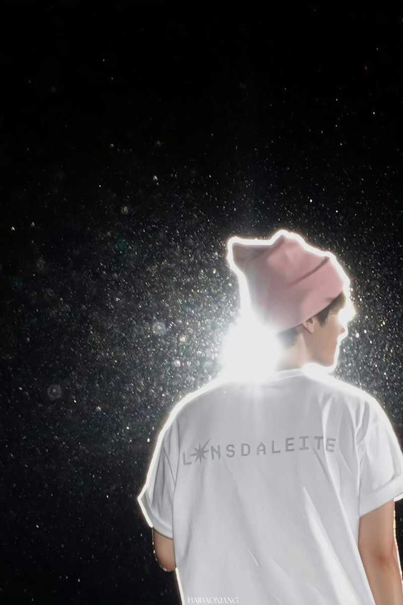 #APMA #APMAAWARDS 

APMA 2025 PCA 

BAEKHYUN / Essence of Reverie 

#AsianPopMusicAwards <a href="/APMAHK/">APMA OFFICIAL</a>

Light. Love. Joy.