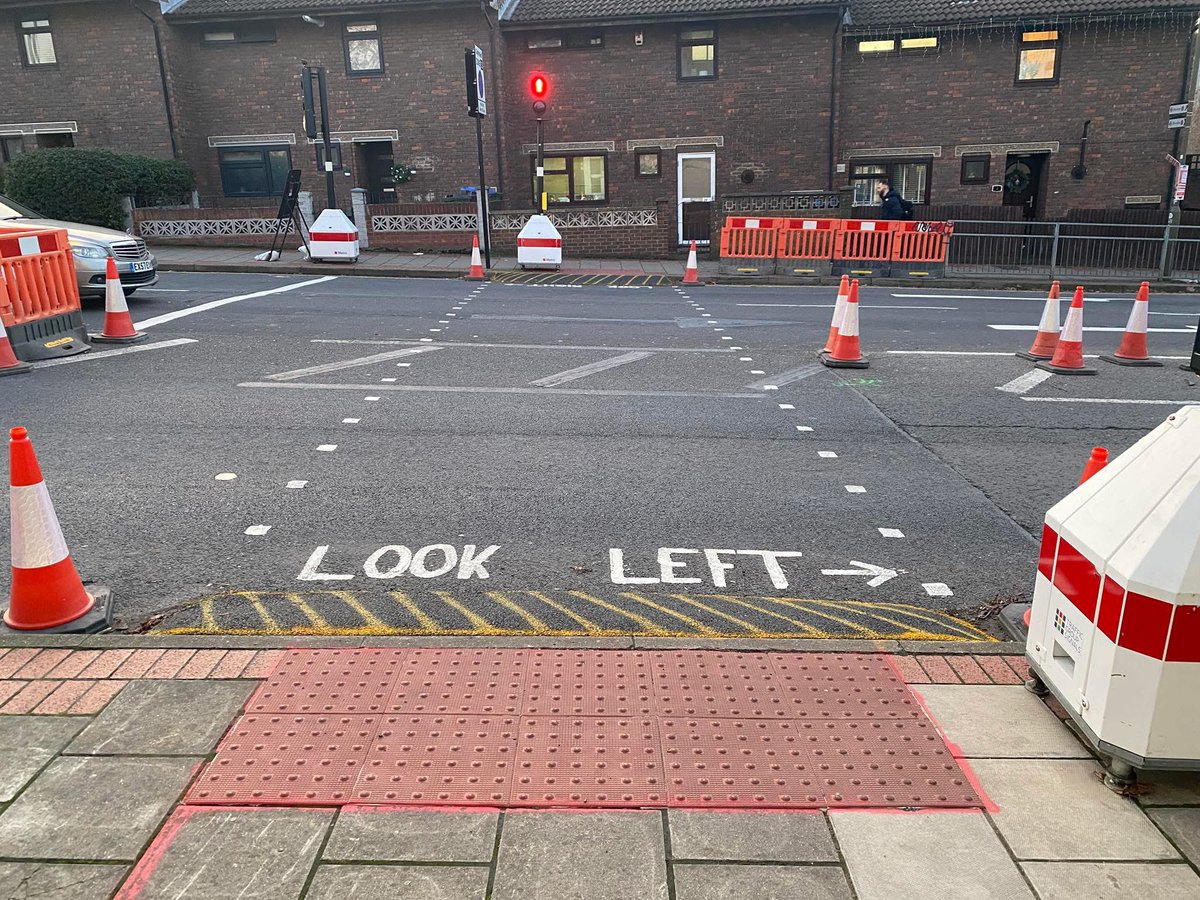 Just saw this on a Greenwich Borough residents group page…

You really couldn’t make this kind of stuff up. 

<a href="/PrivateEyeNews/">Private Eye Magazine</a>