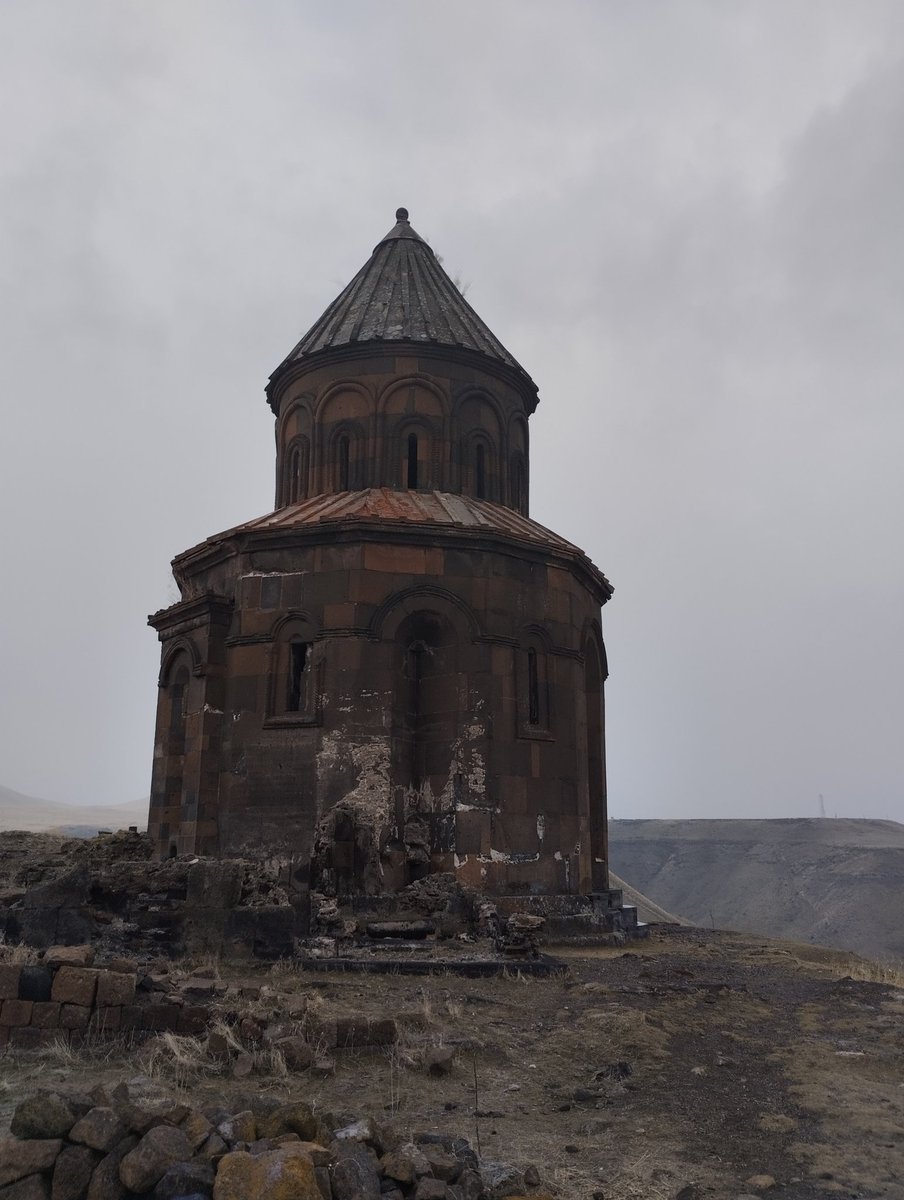 sevgilimle çok güzel bir Kars gezisi yaptık💚
listeye bir tik daha atıldı. daha nicelerine...