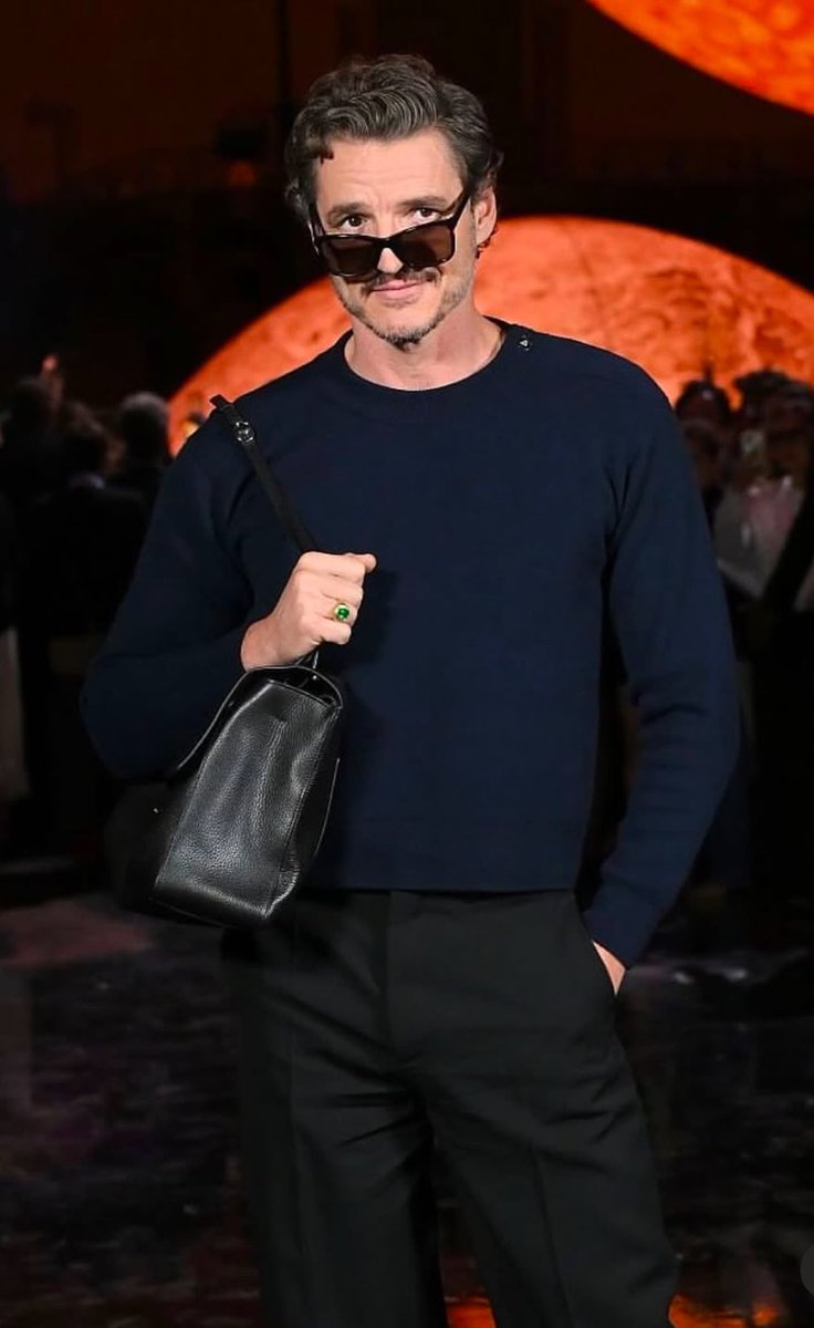 _Pascalispunk__'s tweet image. Play for Paris #CHANELSpringSummer #CHANELShow