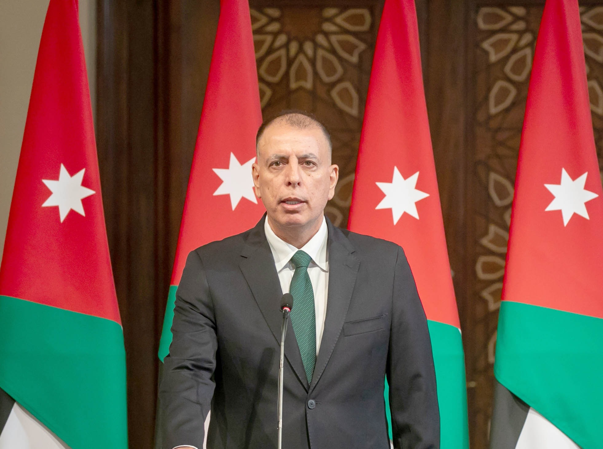 وزير الداخلية مازن الفراية عبر منصة (إكس): شخصية النشامى تفرض نفسها من جديد فريق يحمل روح الوطن في داخله. كالعادة أنتم الرقم الصعب #بترا 