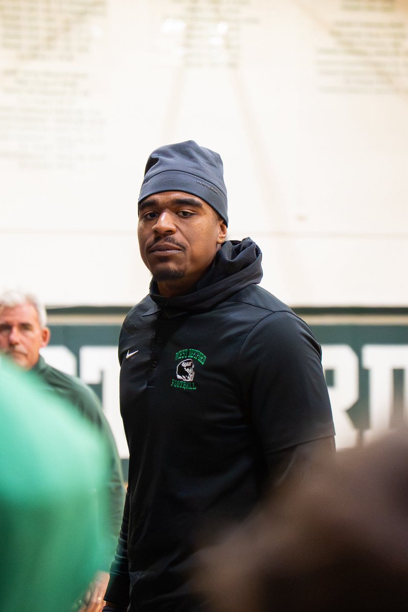 Bryan_wright11's tweet image. Check The Stats Man , I Do This With Everything In Me To Help These Young Men Achieve Their Goals . One Thing I Do Is Push Them To A Limit They Dont Think They Can Go ! 

2024 v 2025
Sacks 17 to 37 
TFL 51 to 100
Tackles 473 to 596 
FF 8 to 9 
FR 7 to 12 
INT’s 4 to 15

#DCSticks