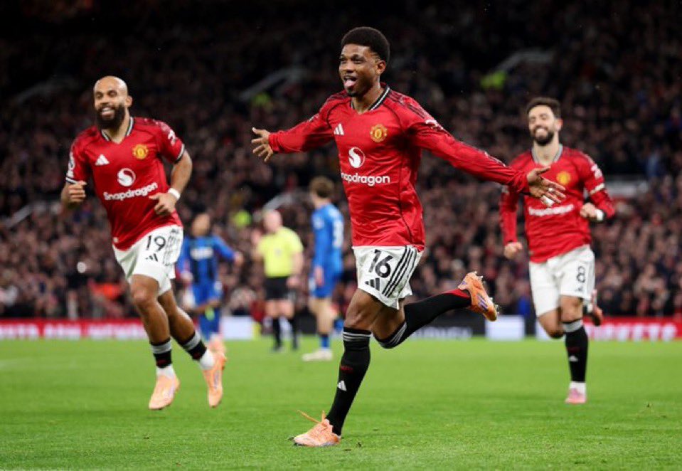 AlaaUnited21's tweet photo. شوط اول ممتاز من الفريق ككل في صناعة الفرص ، و اسوأ ما في الشوط هو رعونة اللاعبين و تضييع الفرص السهلة ، تحضير ممتاز للفريق يستحق المدح عليه روبن أموريم ، نتمنى شوط ثاني افضل ان شاء اللّه ❤️🔴.
#MUFCf https://t.co/6XrqRdJaoN