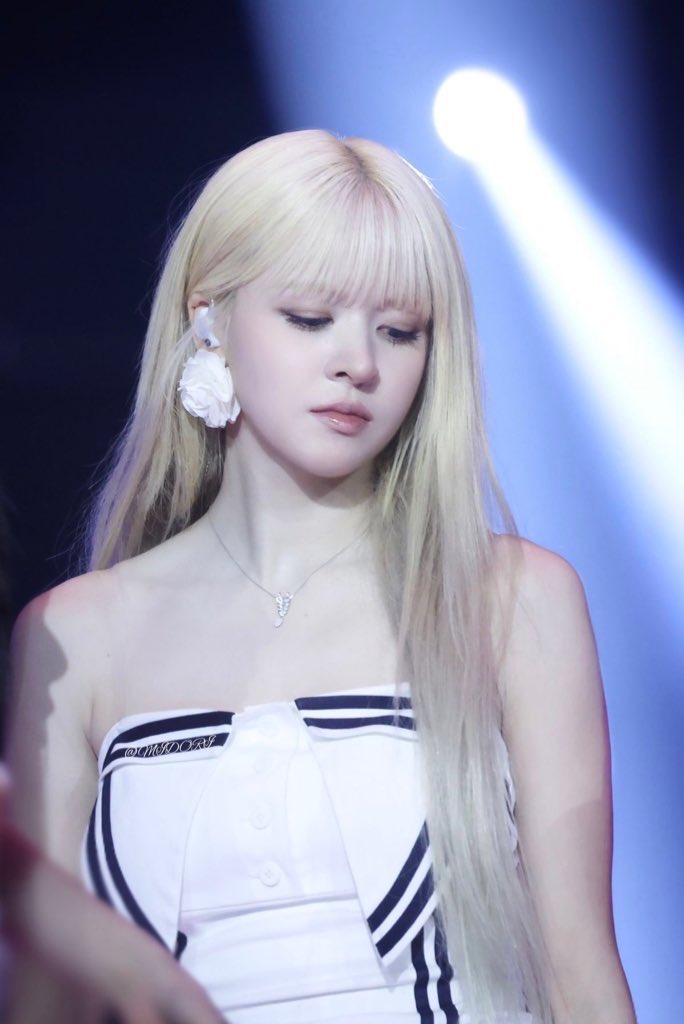 nmixxiee's tweet photo. NMIXX’s Lily shared her thoughts about life and art previously on live broadcast:

“I love art, I love consuming art. I think it is the reason I live in this world, to consume and to create…I don't know about you but that is the biggest reason for me, love and art. And I love the humanity, the humanity in art. The humanness of art is what makes it special for me, I don't think it's art unless it has emotion behind it. That's why we consume art, and that's what makes it and our relationship so beautiful. Because you feel something when you listen to our music and we feel something when we're making and performing it…”