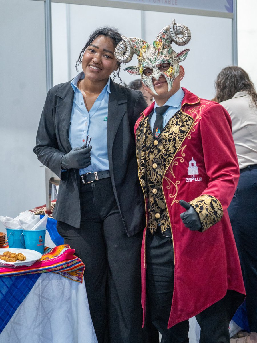 Detrás de cada proyecto hay historias, esfuerzo y amor por el turismo bien hecho.

Apoyar a los emprendedores es creer en el talento local y en un Ecuador que construye futuro desde sus territorios. 🤝

#ElNuevoEcuadorNoSeDetiene
#EmprendeTurismo