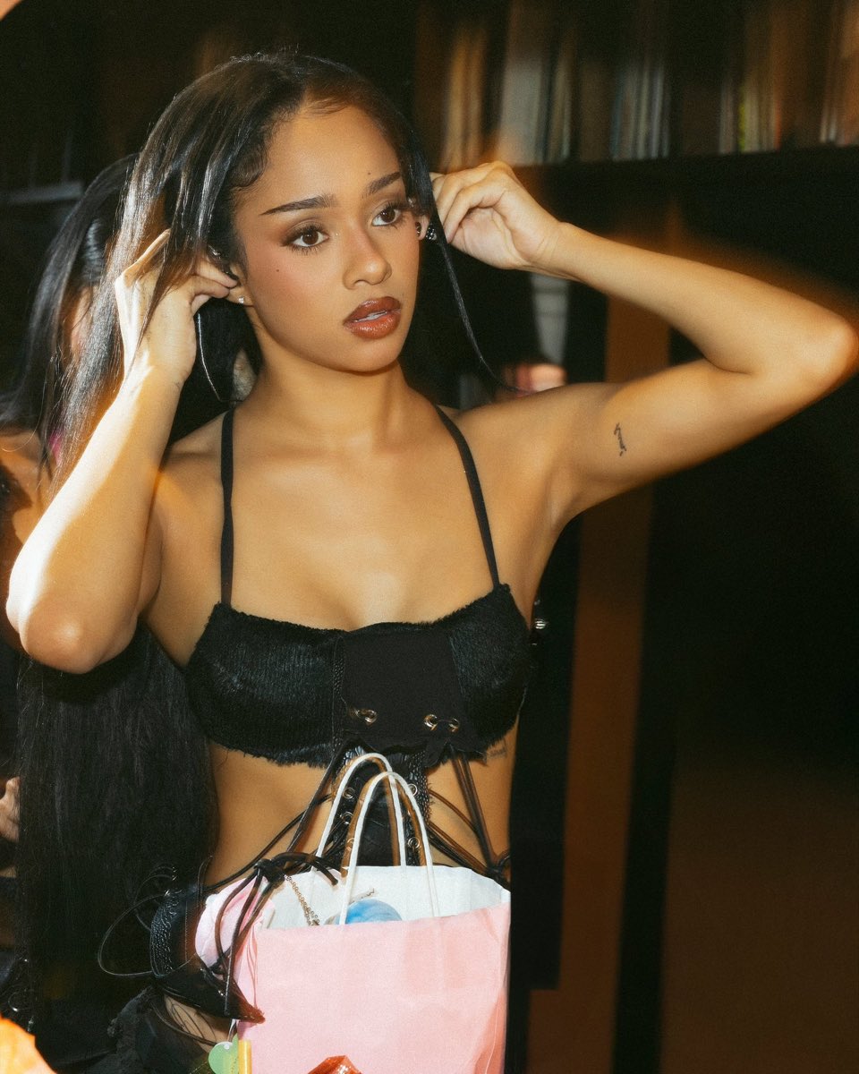 key 🥪 (@ultmanon) on Twitter photo 