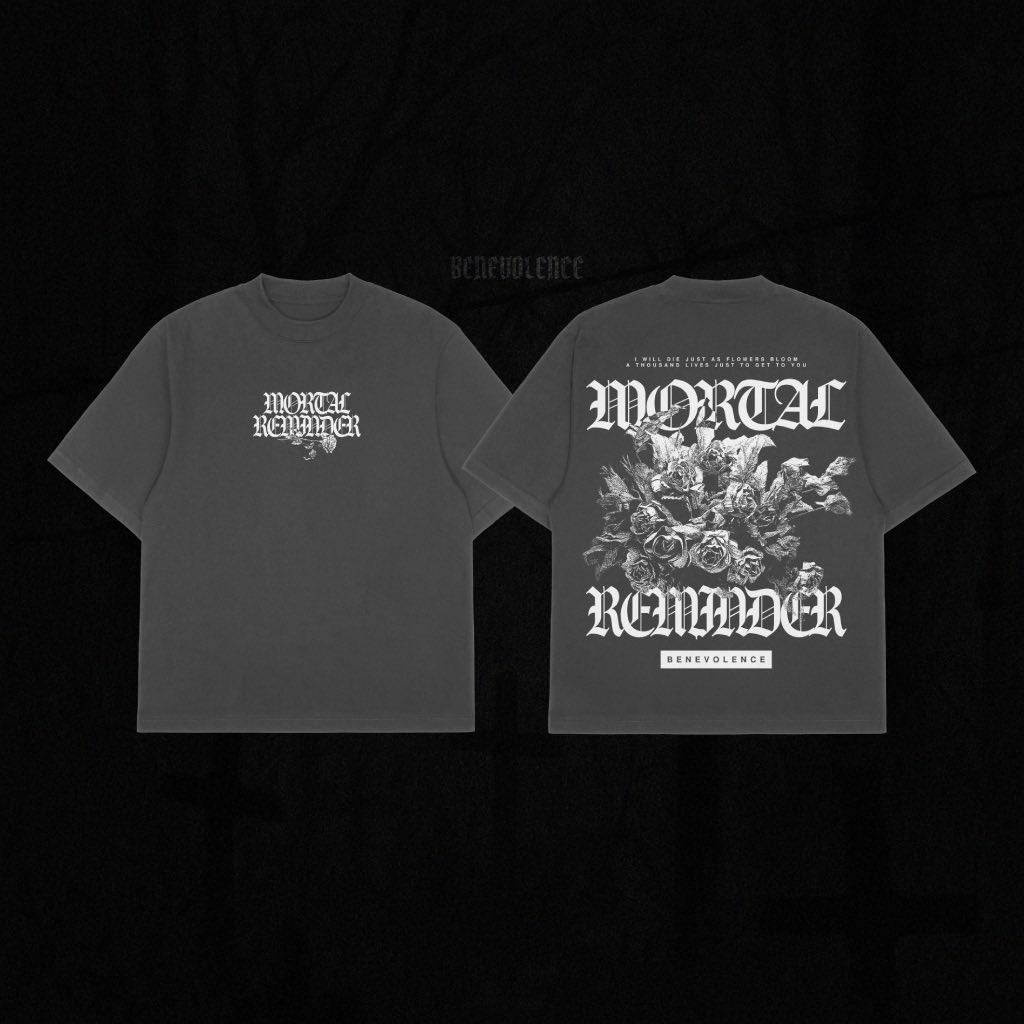 courtSANDS's tweet photo. YO!

ALBUM MERCH PRE-ORDERS ARE LIVE. 
Every order gets early access to our next single which is going live friday ⚔️ https://t.co/pqmEy1oJuK