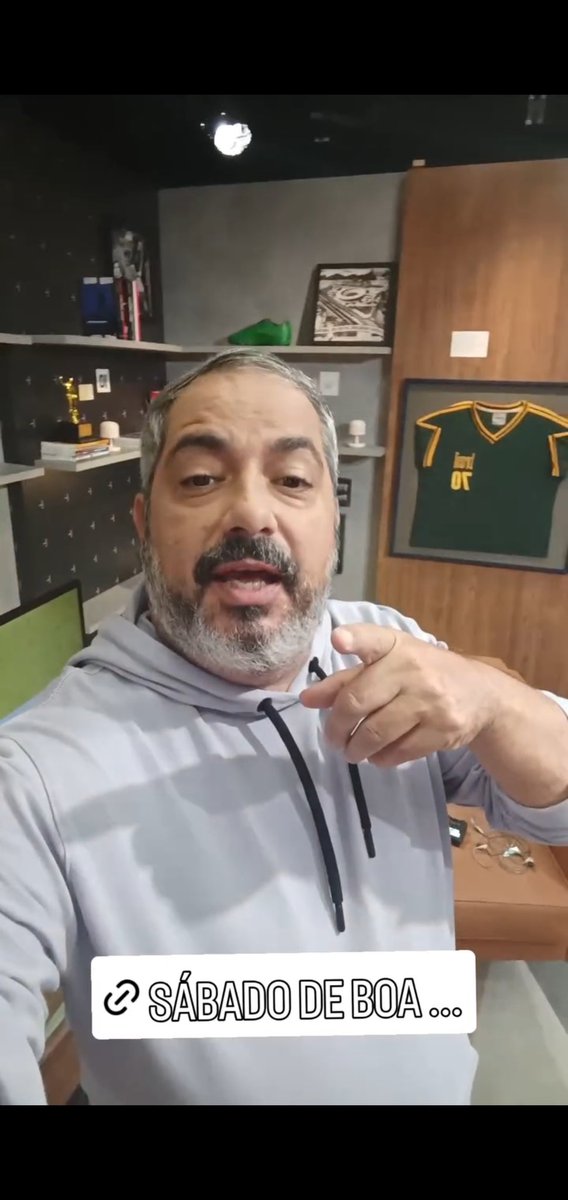 LeAnDro_MOiCanO's tweet photo. #DePlaca #CasaDaChampions
Chutaram o balde
Taynah Espinoza no
o podcast Futeboteco e Wallace Borges no Flow Sport Club e Ricardinho Martins TNT Sports
"A gente vende muito bem nosso produto"
Que produto ? 🤔
Poderiam colocar a logo da TNT Sports, Streaming HBO Max, Champions Legue, Paulistão, mas não colou a Tayna, azul cinza e verde entre seis camisas ( jogadores ) ela seria a 7.
SL BENFICA 9
16-15
31
15-3-91 tem significados
28 - 19
49-20-2
17
Wallace Borges:
A Taynah Espinoza
É A MELHOR apresentadora 👌👌
" tinha duas horas e meia "
19
Ricardo Martins: 15
o 7 lá atrás, ouro preto, azul e verde
Prorrogação ou Porra no Cagão.
Enquadrou estrategicamente
fio terra
NUNCA FOI e NUNCA SERÁ
só futebol