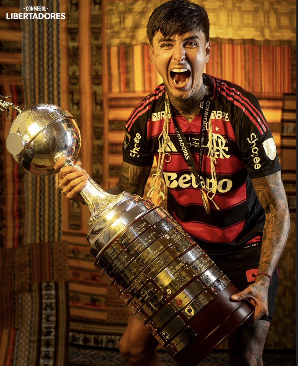 brutheca's tweet image. eu amo tanto esse homem