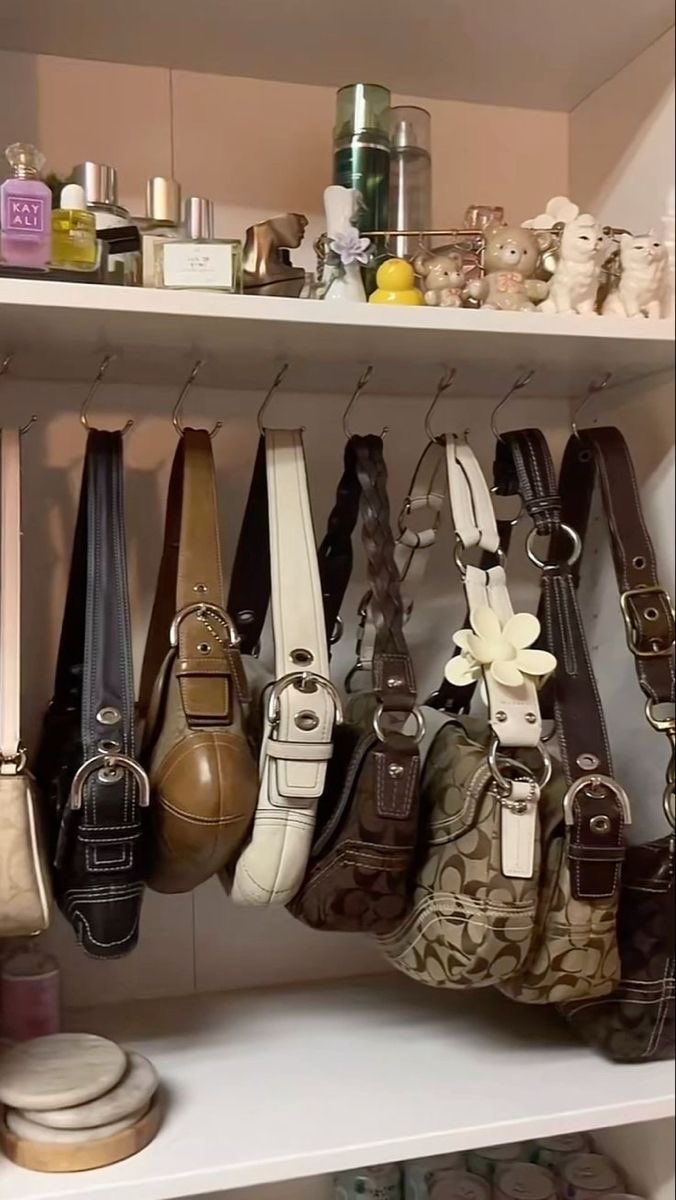 𓂃 *ꫂ ོ𓂃 (@auroraakiss) on Twitter photo 