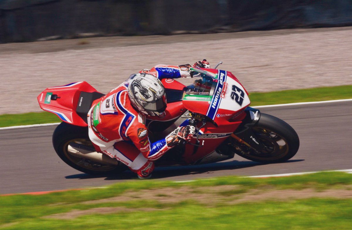 Gavin Elliott tweet media