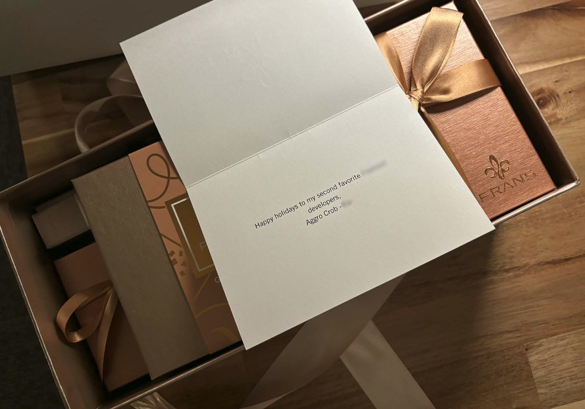 AggroCrabGames's tweet image. valve sent us this. i wish i was kidding.