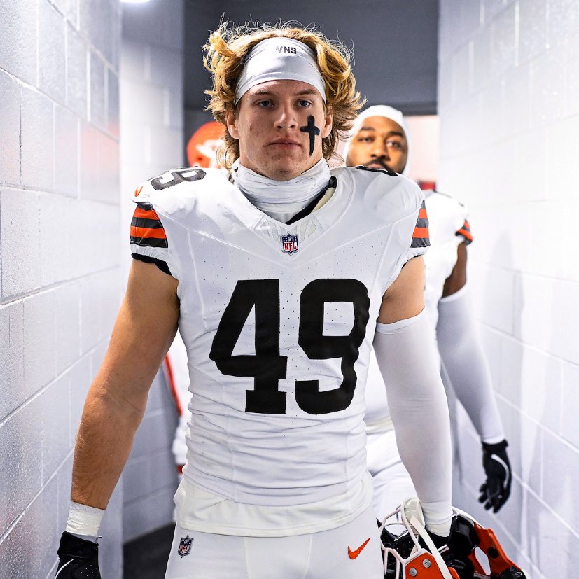 brownsfanuk's tweet image. 🚨It’s the FINAL DAY of Pro Bowl voting

‼️VOTES COUNT AS DOUBLE‼️

🔁 Repost to vote for SCHWESINGER

#ProBowlVote Carson Schwesinger 

#Browns