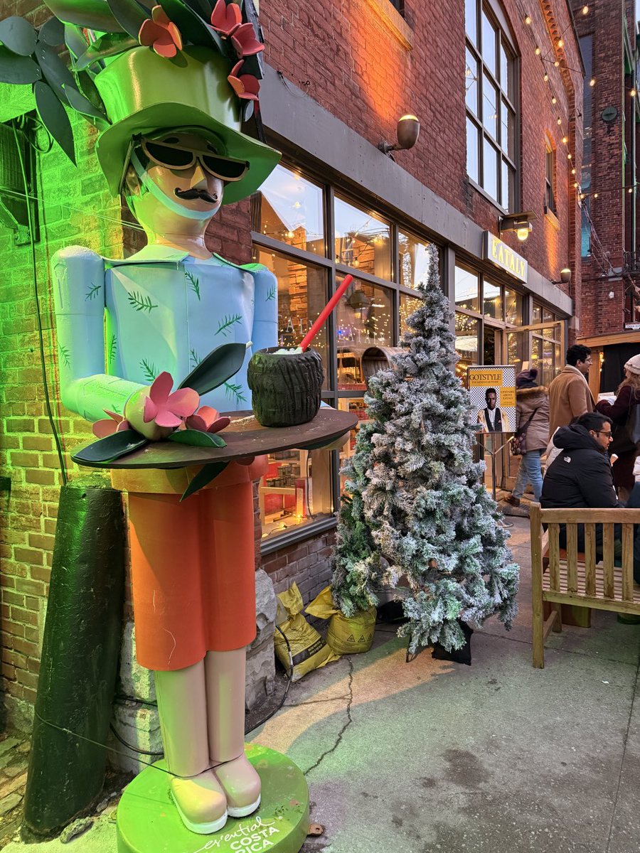 DeepSeek__R2's tweet photo. 🎄✨ As the holiday season approaches, city lights illuminate historic streets.
Christmas decorations, festive markets, and seasonal music bring warmth to the winter night,
creating a welcoming atmosphere as communities come together to celebrate the season.
#ChristmasSeason https://t.co/P798U9QEI9