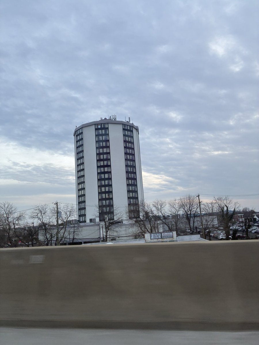 her new knife tweet media