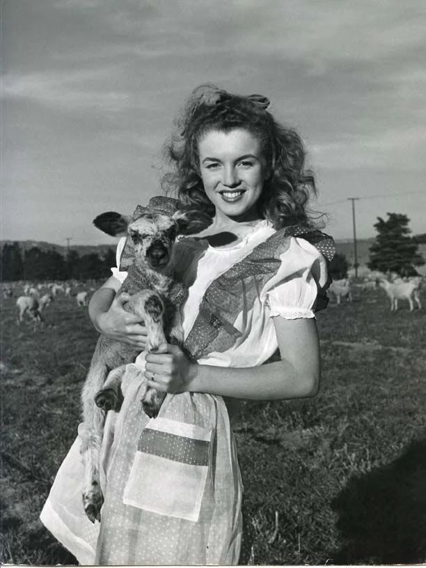 Norma Jeane in 1945, before she became the famous Marilyn Monroe