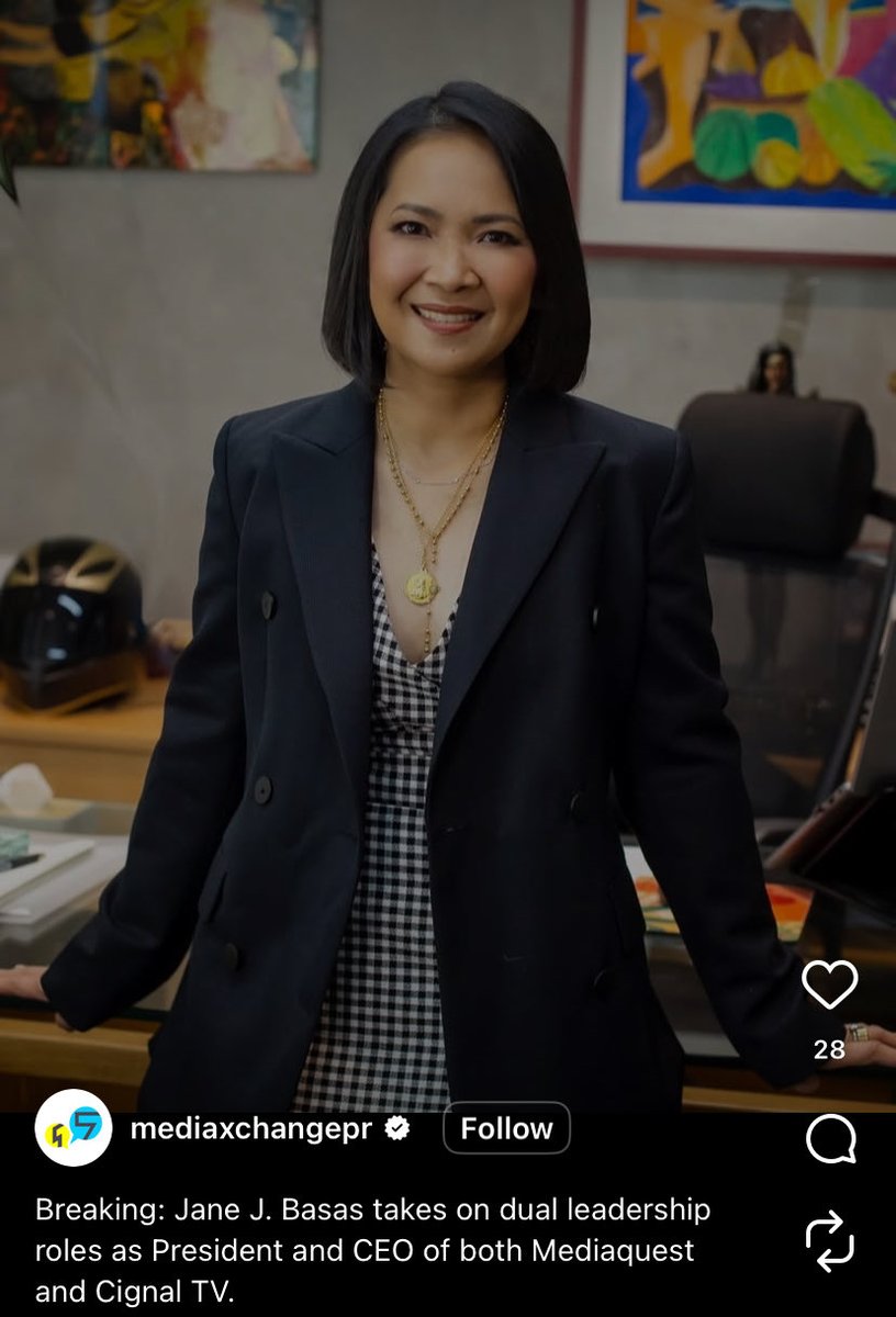 fLexi_jeans's tweet photo. Ashtine interacting with THE Big Boss — Jane Basas, President and CEO, both Mediaquest and Cignal TV. 

as per the video, si Ms. Jane ang nag-initiate ng interaction with our girlypop 🥺💕 https://t.co/BvqWF5polq