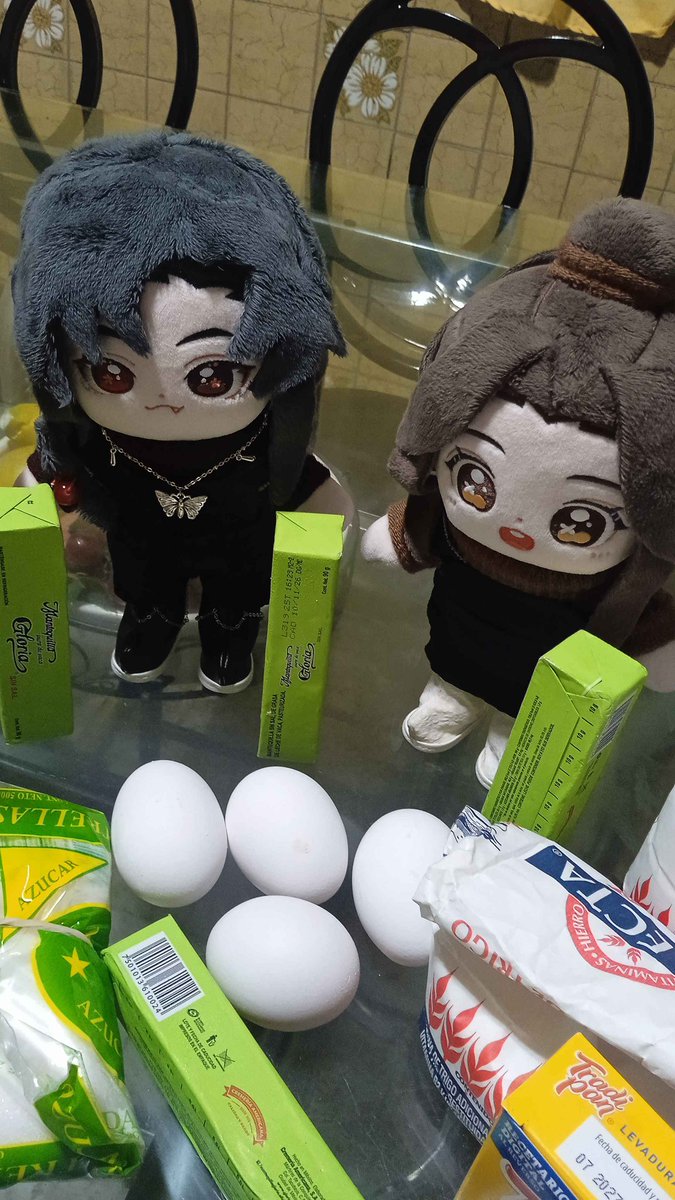 ifisayjess's tweet photo. Cooking time with the babies!
This time we're doing cinnamon rolls!!! ๐ฅฃ๐ฐ
#minidolls #xielian #huacheng https://t.co/vtTi6Ax2VB