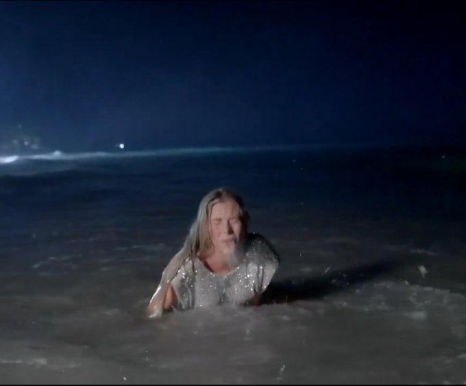 Elisalm10's tweet image. la foto q crees q te va a hacer tu novio vs la q te hace  #LaIslaDeLasTentaciones19