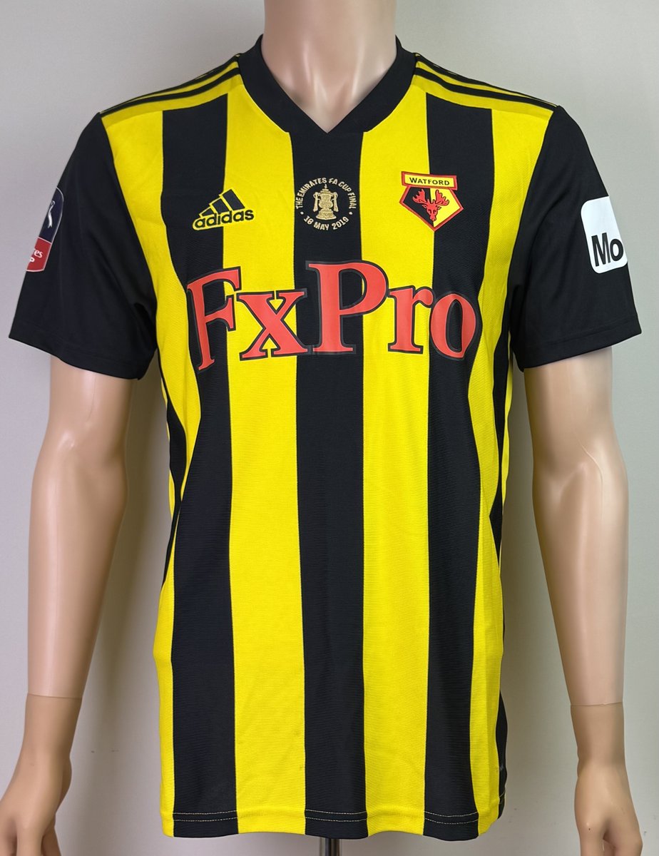 #WatfordFC The Watford Gold Advent Calendar Day 16: Abdoulaye Doucouré’s second half 2019 FA Cup Final Shirt.
watfordgold.org.uk/format/2010s-m…
<a href="/DNSYE_podcast/">Do Not Scratch Your Eyes Watford FC Podcast 🐝</a> <a href="/Observer_Owl/">Watford Observer</a> <a href="/treasurywatford/">The Watford Treasury</a> <a href="/hornet_heaven/">Hornet Heaven</a>