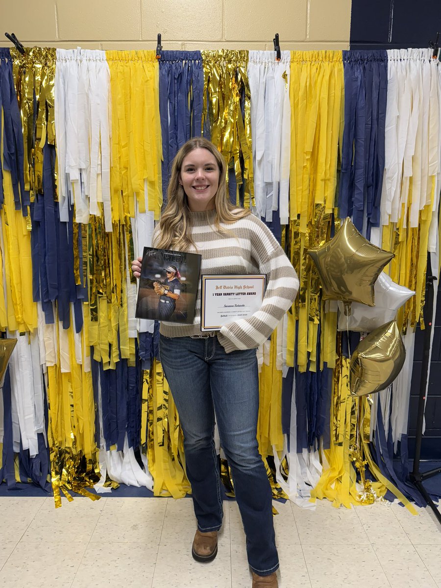 Savanna Robinette tweet media