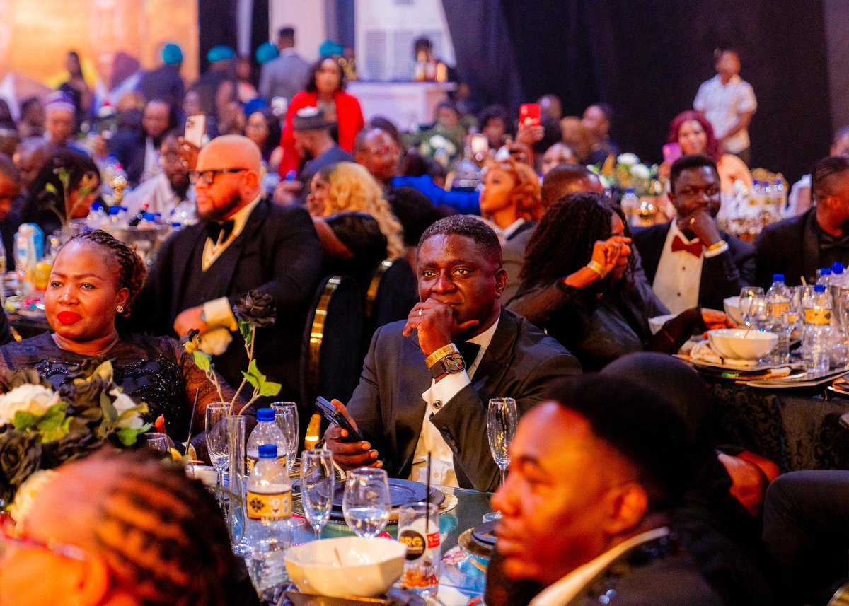 Ayodele Olawande tweet media