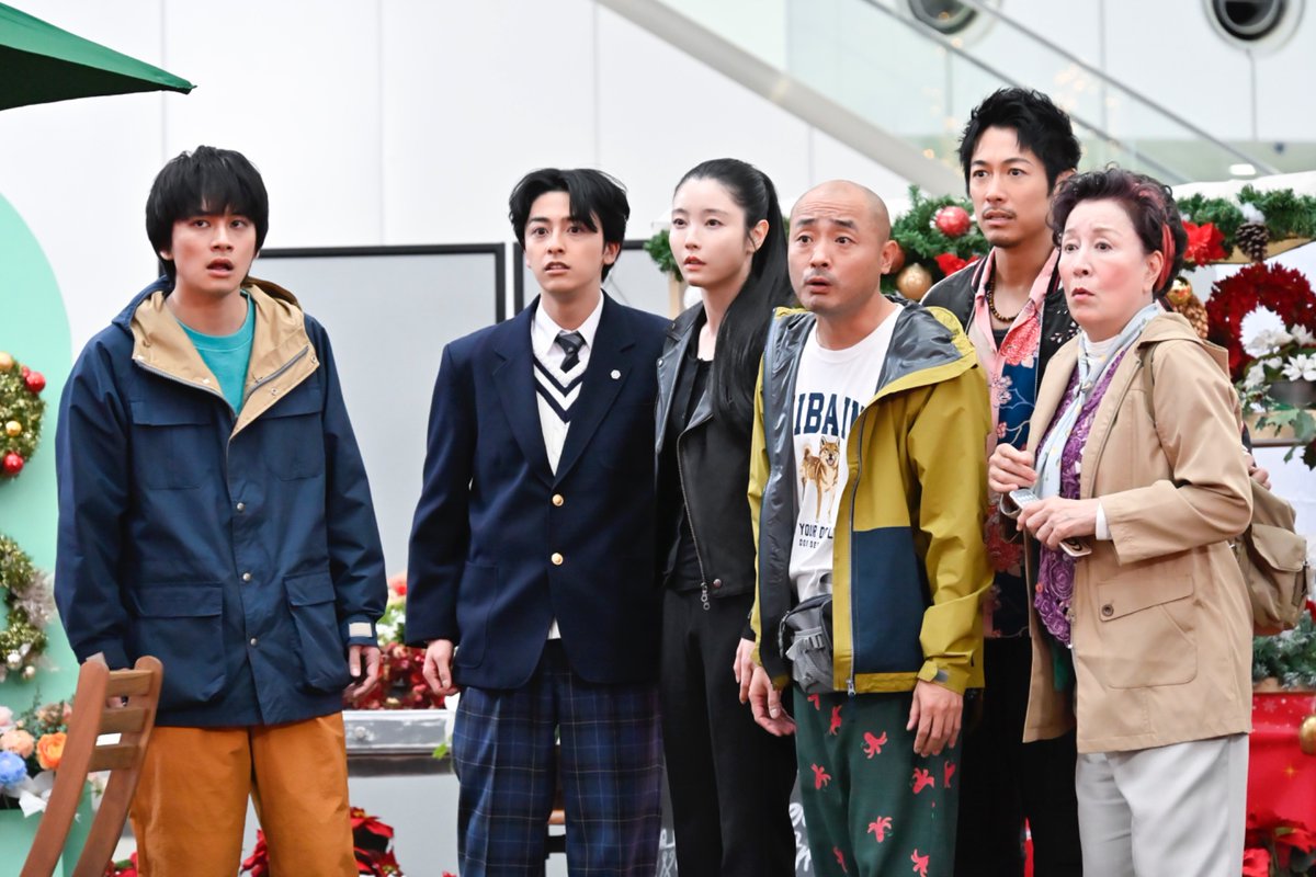chottodakeesper's tweet photo. #ちょっとだけエスパー 
最終話 今夜𝟗時🦸🏻🇯🇵

クリスマスイブ
　　最後の戦いが始まるー

＊愛する四季を救うため、
　運命を変えられるのか⁈
＊世界からこぼれ落ちた
　“ちょっとだけのヒーロー”たちの
　運命は…？

今夜もリアタイ必須⚠️

#TVer で復習を🦸🏻🇯🇵
https://t.co/ev3P23ncSE https://t.co/7eIhfJReyL